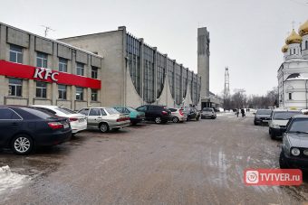 В Твери на Привокзальную площадь вернулись автомобили