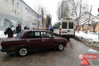 В Твери в разгар рабочего дня произошла авария «под мухой»