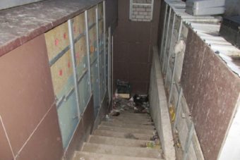 Стал известен возраст найденного в коробке у магазина в Твери мертвого младенца