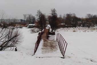 Ты туда не ходи! В Тверской области "пьяный" мост начал плясать Ты туда не ходи! В Тверской области "пьяный" мост начал плясать