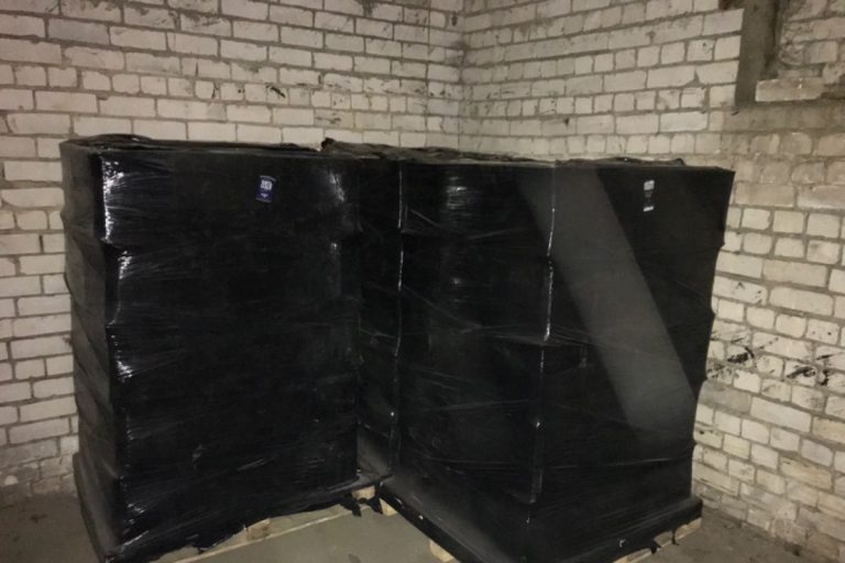 В Твери полицейские конфисковали почти шесть тысяч бутылок «левой» водки