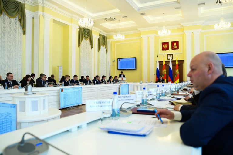 Игорь Руденя - муниципальным чиновникам: «Если у кого-то снизятся посевные площади – заявление на стол, и до свидания!»