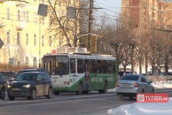В Твери из-за обрыва на контактной сети парализовано движение троллейбусов