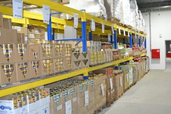 В Твери открылся продуктово-продовольственный дискаунтер «Светофор»