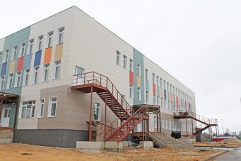 Правительство Тверской области: школу в "Юности" сдадут летом