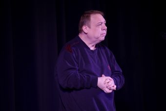 Центнер с одного актера. Александр Семчев вдвое снизил собственный вес Центнер с одного актера. Александр Семчев вдвое снизил собственный вес