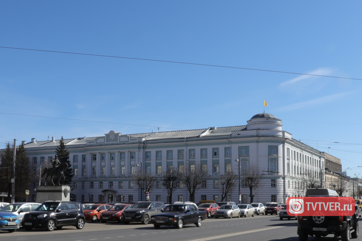 В Твери 4 дня по вечерам запретили ездить по Советской машинам и самокатам