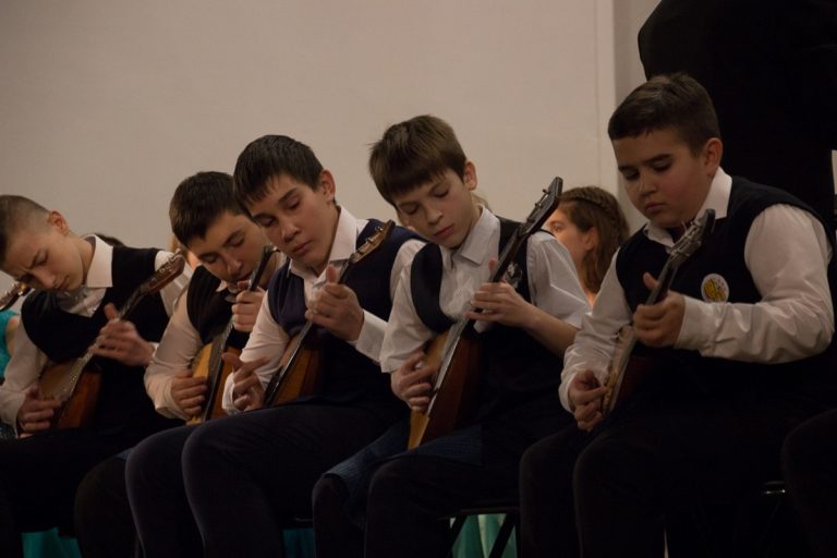 В Твери праздничным концертом отметили юбилей оркестра народных инструментов колледжа имени Мусоргского