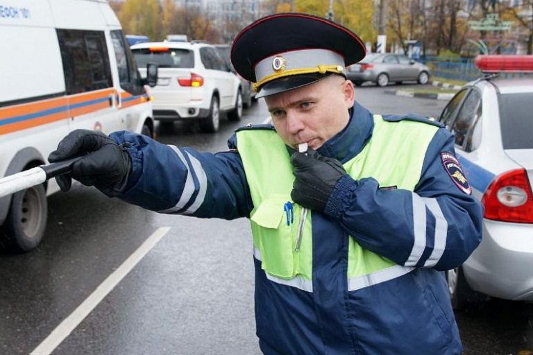 В России в шесть раз увеличат штрафы за превышение скорости и в то же время разрешат ездить быстрее
