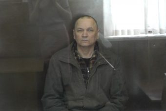 В Твери начался суд по делу о вооруженном нападении на магазин из-за "недолива" водки В Твери начался суд по делу о вооруженном нападении на магазин из-за "недолива" водки