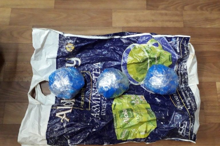 Такой мигрант нам не нужен: в Твери арестовали двух узбеков с крупной партией синтетического наркотика