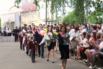 В Твери прозвучал первый последний звонок