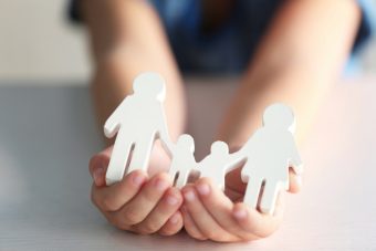 Больным ВИЧ и гепатитом С разрешили иметь детей