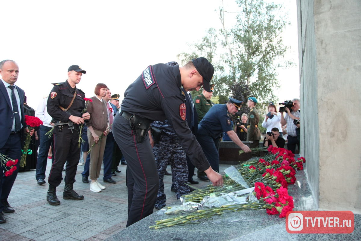 Ровно в 4 утра: 22 июня в Твери почтили память павших в Великой Отечественной войне