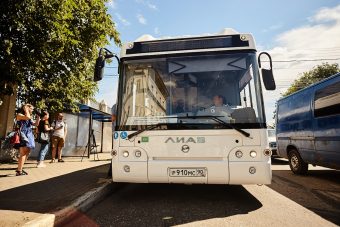 В Твери тестировали автобусы, на которых собираются возить горожан В Твери тестировали автобусы, на которых собираются возить горожан