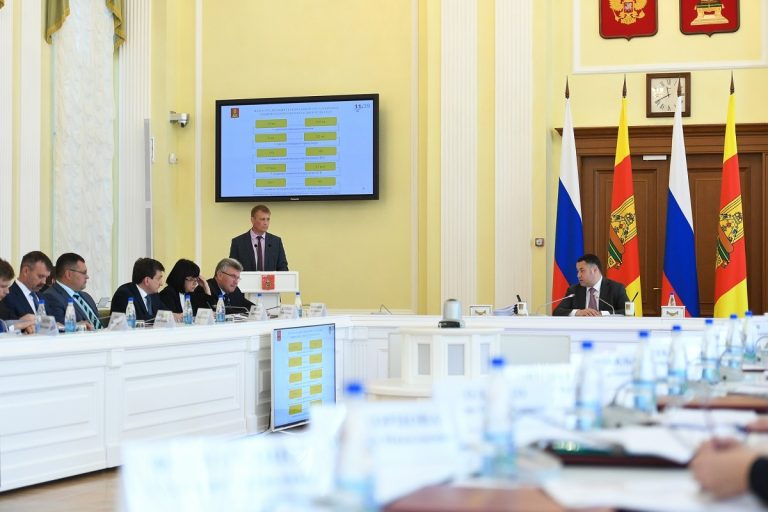 В Тверской области планируют в 3,5 раза снизить смертность на дорогах