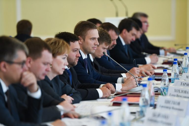 В Тверской области планируют в 3,5 раза снизить смертность на дорогах