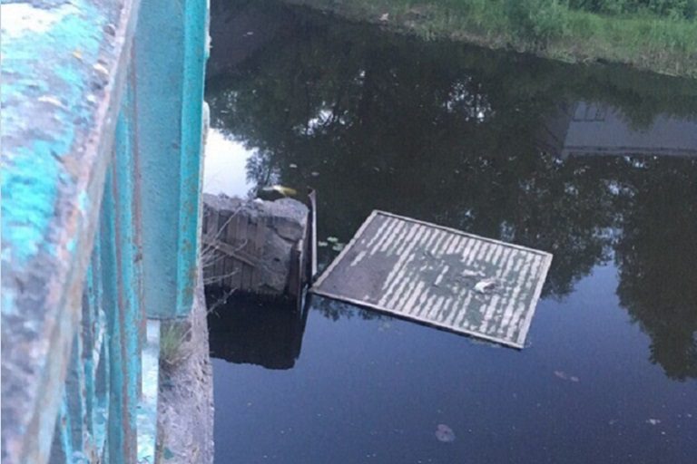 В Тверской области в реке обнаружен труп молодой девушки