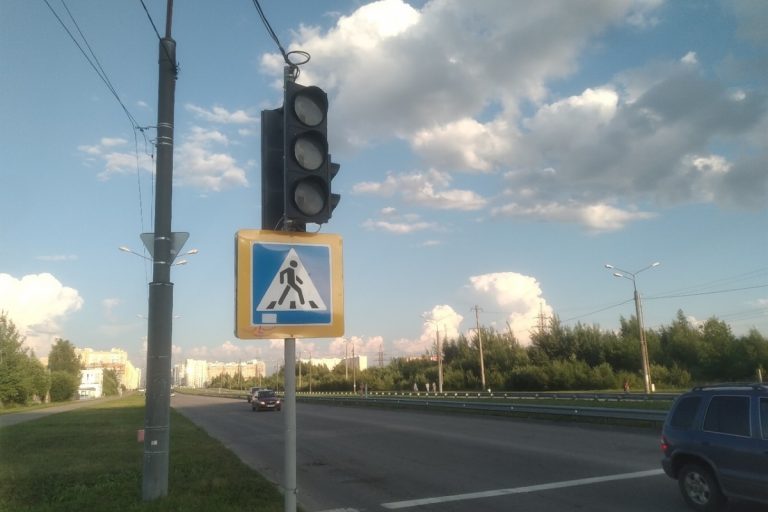 На выезде из Мамулино в Твери произошла авария