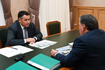 Губернатор Игорь Руденя и глава Твери Алексей Огоньков обсудили ремонт дорог и программу Дня города