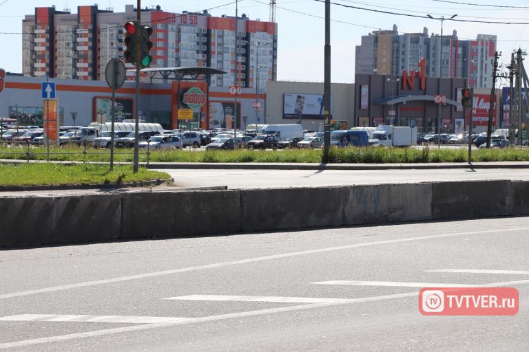 В Твери открыт перекресток у гипермаркета "Глобус"