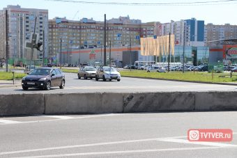 перекресток у Глобуса