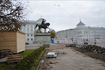 В Твери на площадь Михаила Тверского положат гранит
