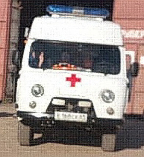 В Тверской области бригада скорой помощи доставила стройматериалы из Вышнего Волочка в Спирово