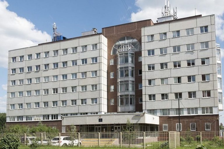 Ближайшая сподвижница министра здравоохранения Тверской области сбежала в Курск