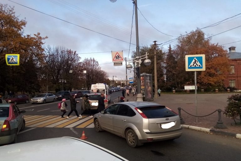 В Твери беременная автомобилистка спровоцировала ДТП