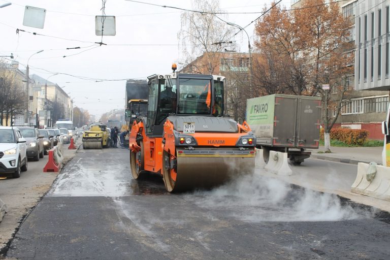 В Твери обещают штрафовать подрядчиков, срывающих сроки ремонта дорог