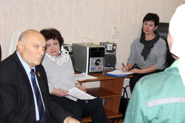 Женщины, отбывающие наказание в Вышневолоцкой колонии, ждут помилования от Президента РФ