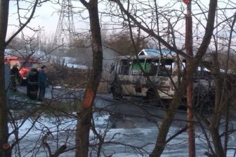 В Торжке загорелось маршрутное такси