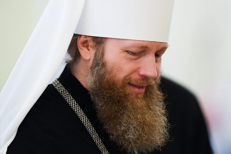 Губернатор Тверской области вручил награды почетным гражданам региона