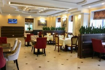 Предновогодний корпоратив от ресторана «Viale» при отеле «Golden Plaza»