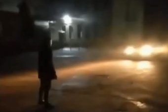 В Бологовском районе мужчина давил обидчиков автомобилем