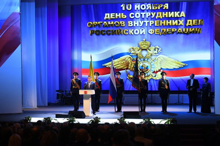 Губернатор Тверской области вручил награды полицейским