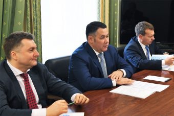 Губернатор Тверской области провел рабочую встречу на Вагонзаводе