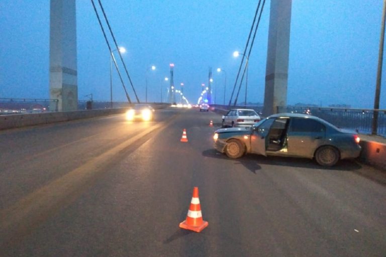 Четверо пострадали в ДТП на мосту в Кимрах