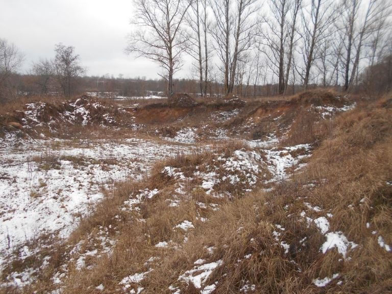 В Кимрском районе землевладелец устроил свалку на сельхозугодьях