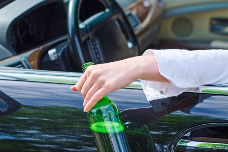 В Тверской области автоледи, лишенная водительских прав за пьяную езду, безуспешно сходила в суд