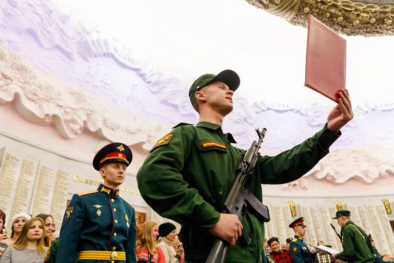 Призывники из Тверской области пополнили ряды Семеновского полка