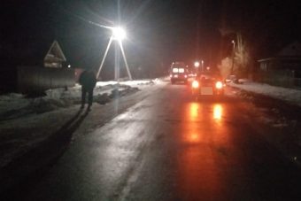 В Андреаполе сбили женщину, идущую по краю проезжей части
