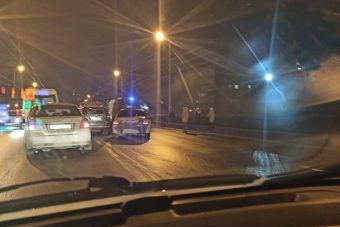 На Волоколамском путепроводе в Твери произошло массовое ДТП