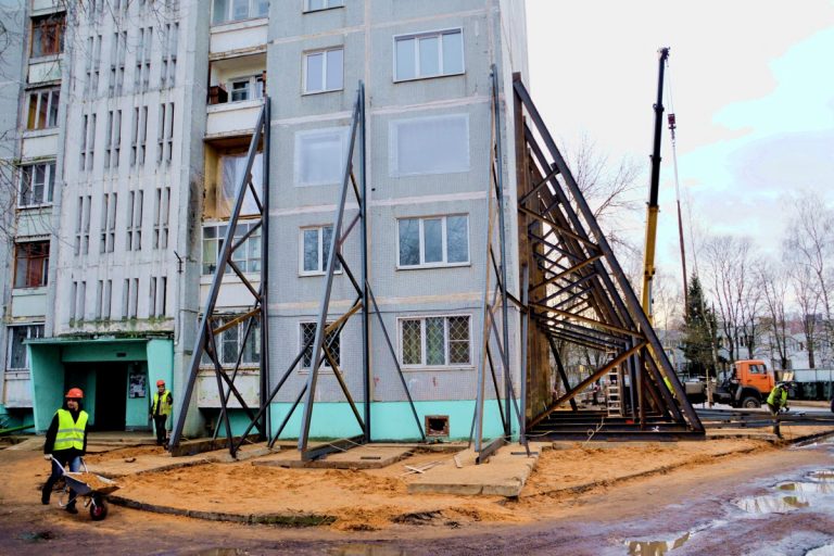 Губернатор поставил задачу качественно отремонтировать дом в Твери, где хлопнул газ