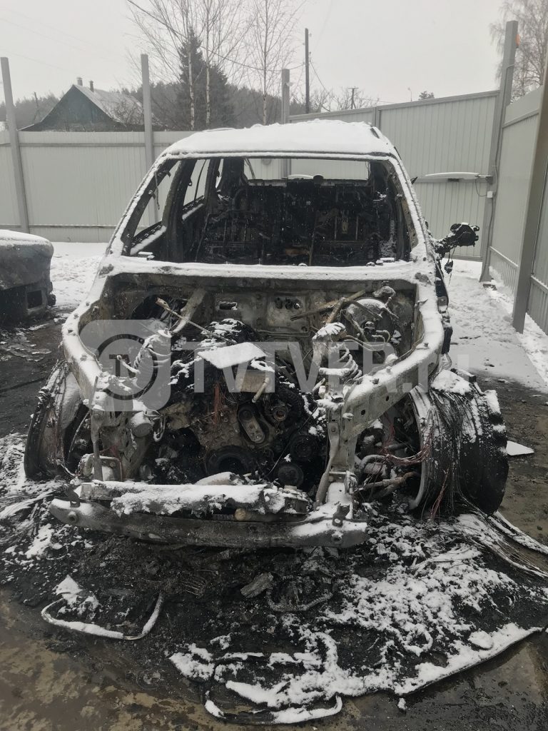Тверскому адвокату в целях устрашения сожгли две машины