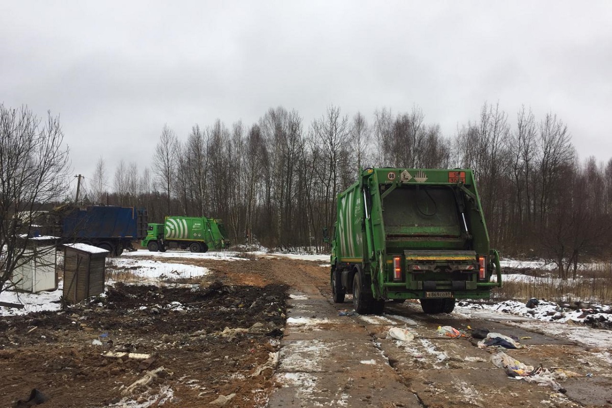Жители Тверской области смогут не платить за вывоз мусора во время отсутствия дома