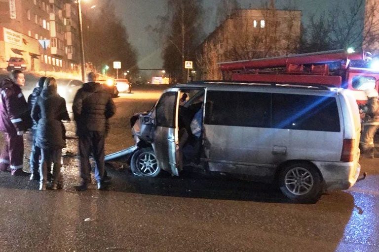 В Тверской области в столкновении иномарок пострадали три человека