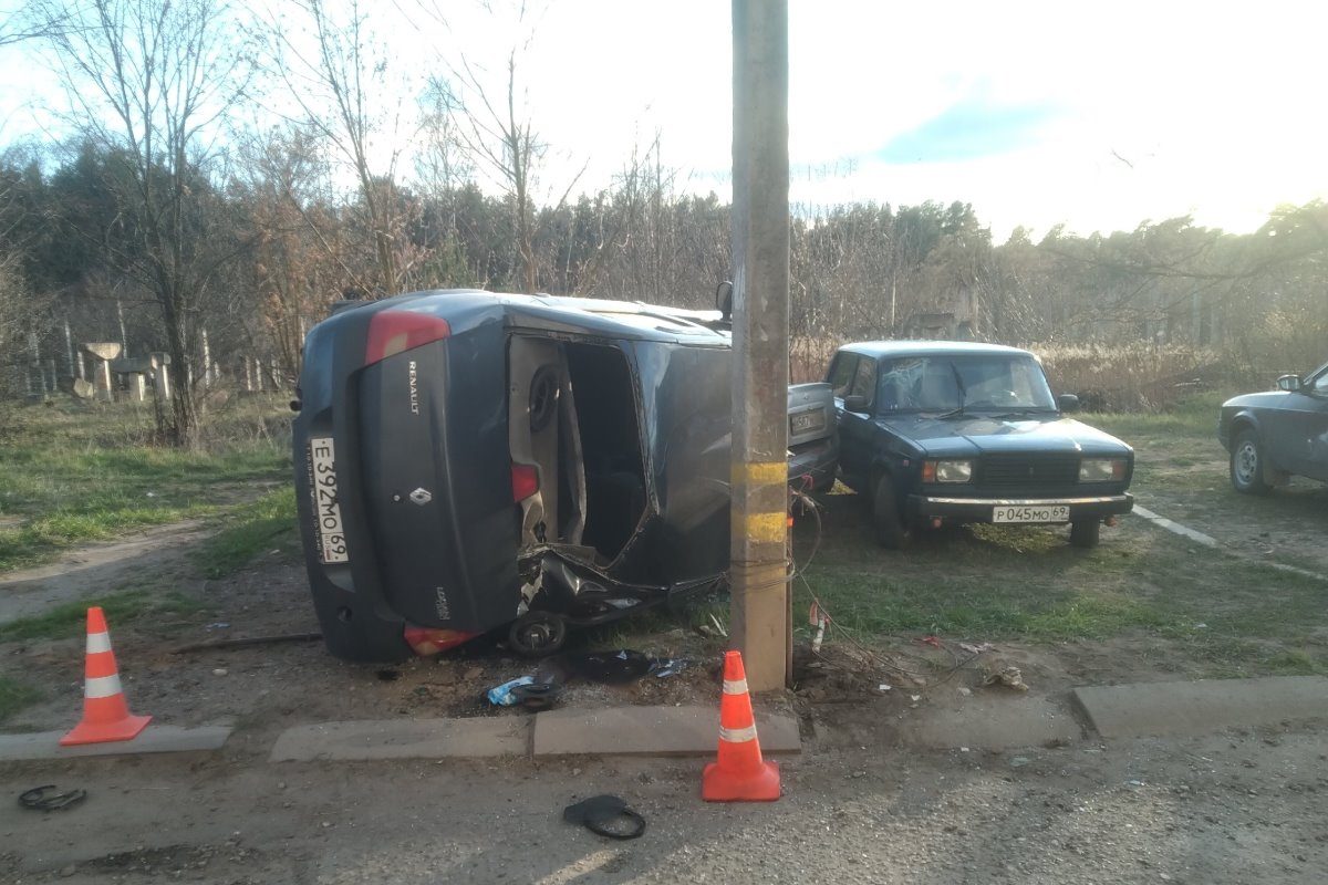 В Твери водитель после полторашки пива сбил двух девушек-подростков