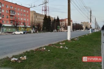 В Твери снесли 800 метров ограждения 